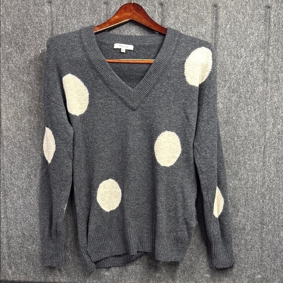 Madewell Sweaters - Madewell Gray and Cream V-Neck Sweater